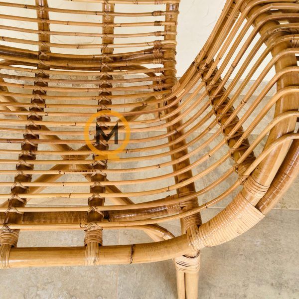 vista del sillón de bambú reforzado