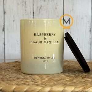 vela aromatica de Raspberry y Black Vanilla de Cereria Molla